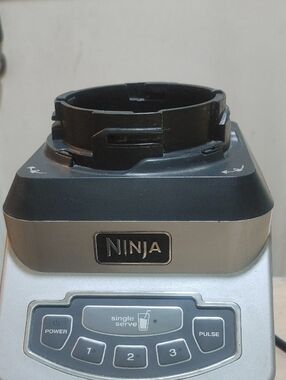 Ninja Professional 1100 Watts Blender BL660 30 Motor Base Only